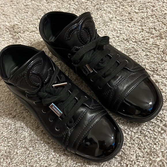 Chanel G25313 Sneakers, size 35.5 , Regular M,B - Picture 4 of 4